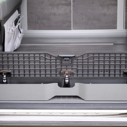 VW Multivan / California Trittstufeneinsatz T5/T6/T6.1 hellgrau - Trittstufen von One Level