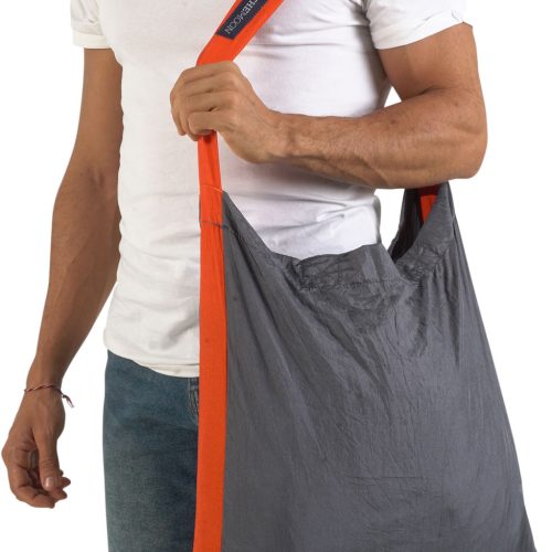Ticket to the Moon Eco Bag Large Umhängetasche 30 Liter Dark Grey / Orange - Taschen & Packsäcke