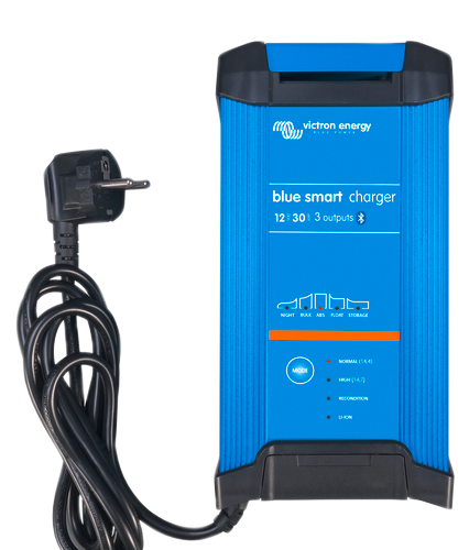 Victron Energy Blue Smart IP22 Ladegerät 12 V 30 A 1 Ausgang 230 VCEE 7/7 - Batterie-Ladegeräte