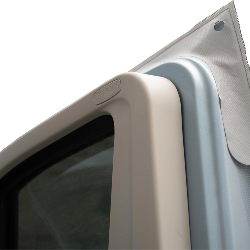 Hindermann Sonnenschutzmatte Screen Ford Transit Custom (CamperVan) ab 2024 - Schutzhüllen & Planen