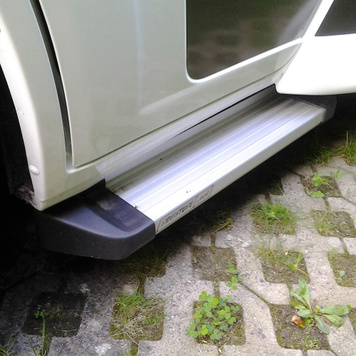 Pac Konzept Zusätzliche Einstiegstufe / Trittstufe silber passend für Mercedes Sprinter / VW Crafter - Trittstufen