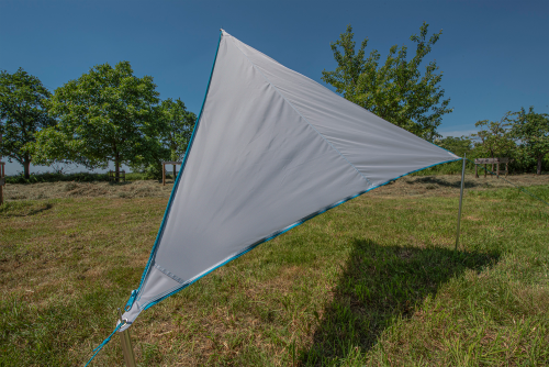 Bent Zip-Canvas Sonnensegel Grau/RV Hellblau - Pavillons & Tarps