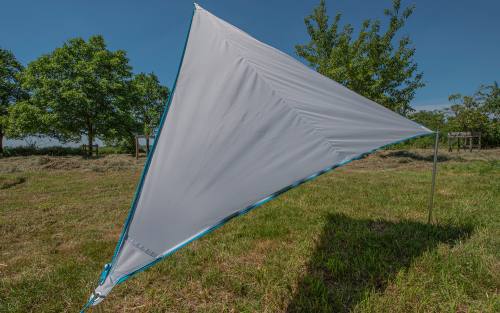Bent Zip-Canvas Sonnensegel Grau/RV Hellblau - Pavillons & Tarps
