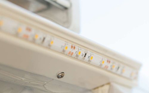 Dometic RainTec RT 100 LED-Regenrinne für Schiebetüren Fiat Ducato weiß - Ambiente & Beleuchtung