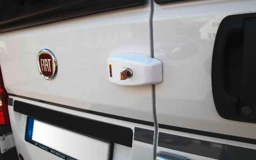 HEOSystem VAN Paket 1 Paar Diebstahlschutzschloss und 2  Zusatzschlösser  (Farbe Weiß) - Türschlösser von HEOSolution