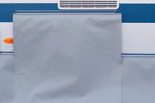 Hindermann Winterbodenschürze mit Polyvinylchlorid Keder dunkelgrau 6 Meter  - Bodenschürzen