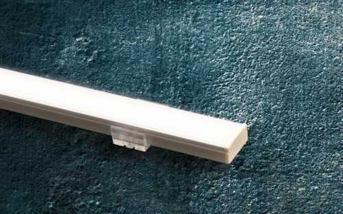 IVT SH 5.676 LED Innenbeleuchtung mit Clip 12 V DC 6,6 W 60,5 cm - LED Campingleuchten